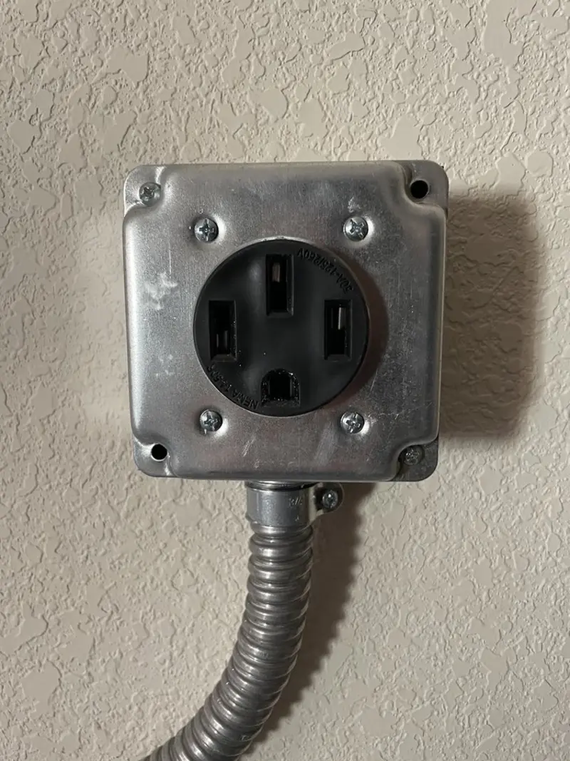 NEMA 14-50 outlet installed for Electrical Panel Upgrade in Pontiac